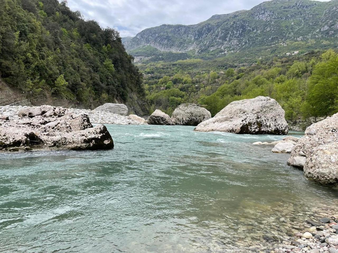 Tovouno ξενώνας Πλάκα Εξωτερικό φωτογραφία